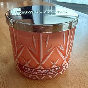 White Barn 3 wick Cranberry Orange Seltzer Scented Candle with Silver Lid